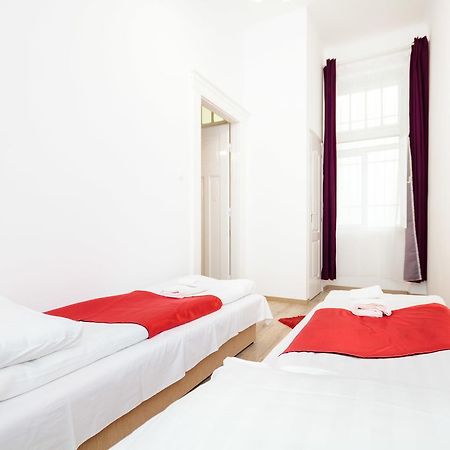 Like Home - City Center - Style Apartment Budapest Eksteriør bilde