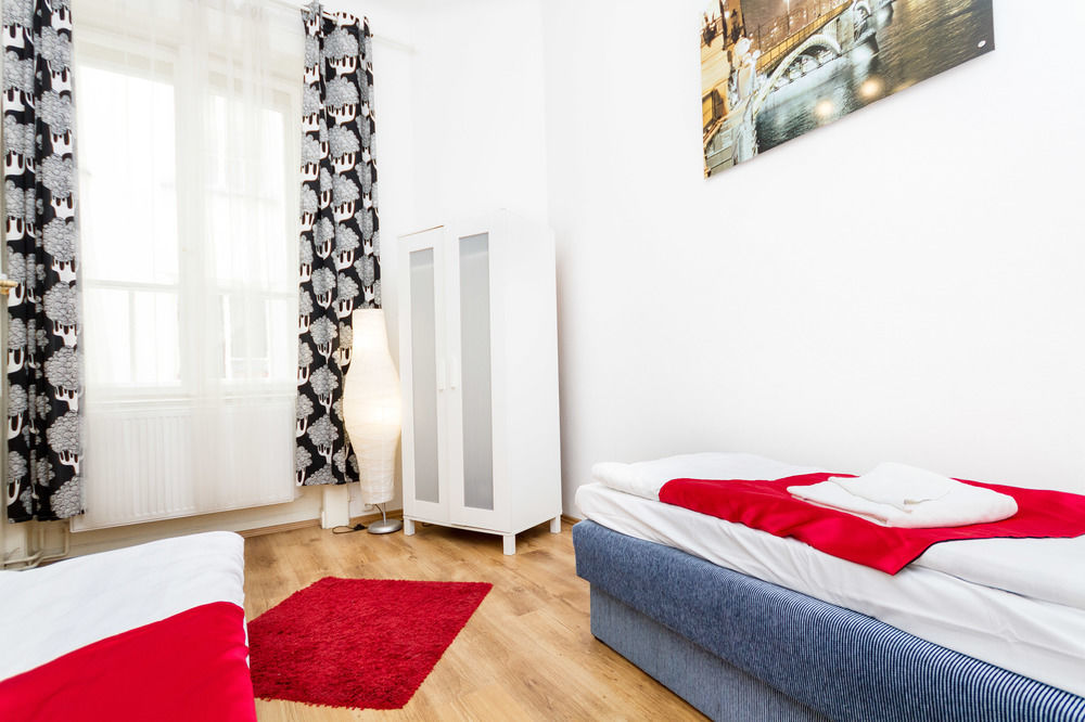 Like Home - City Center - Style Apartment Budapest Eksteriør bilde