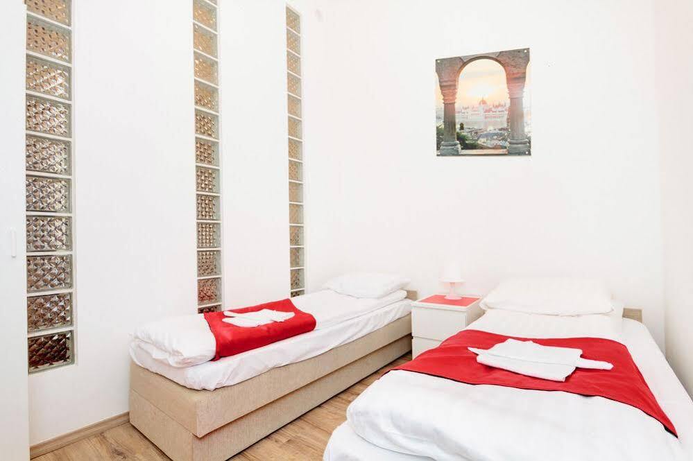 Like Home - City Center - Style Apartment Budapest Eksteriør bilde