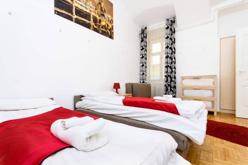 Like Home - City Center - Style Apartment Budapest Eksteriør bilde